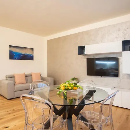 Casa Lina Μπαρντολίνο
